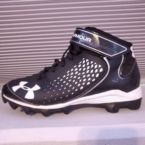 Under Armour youth football cleats